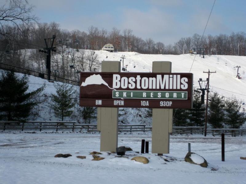 ホテル Baymont By Wyndham Boston Heights/Hudson エクステリア 写真